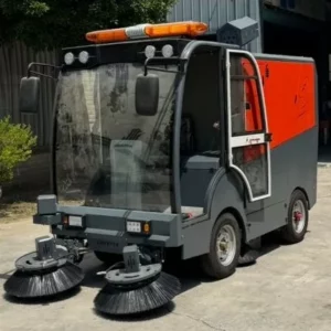 Xe điện quét hút rác đường phố